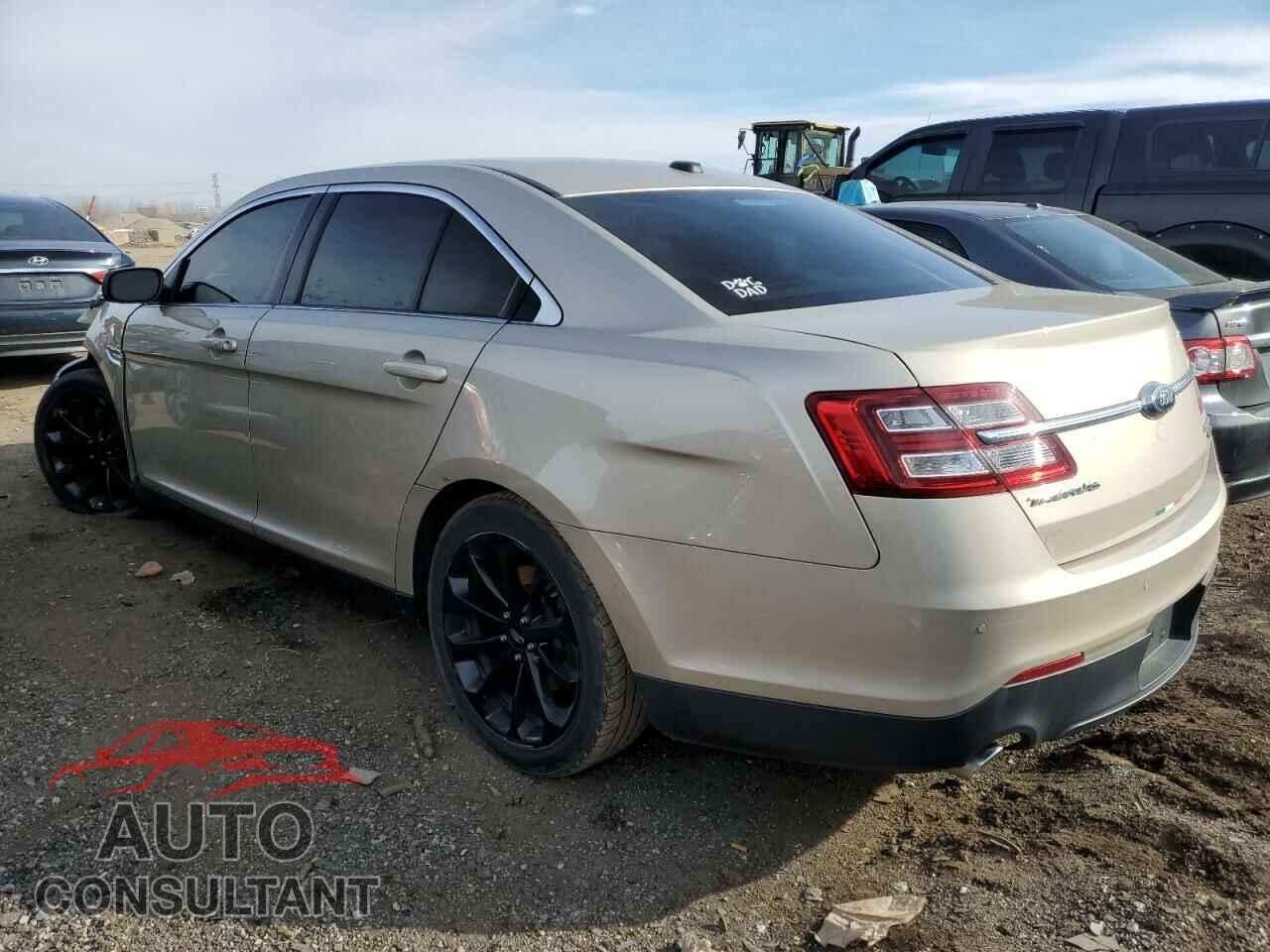 FORD TAURUS 2017 - 1FAHP2F82HG122343
