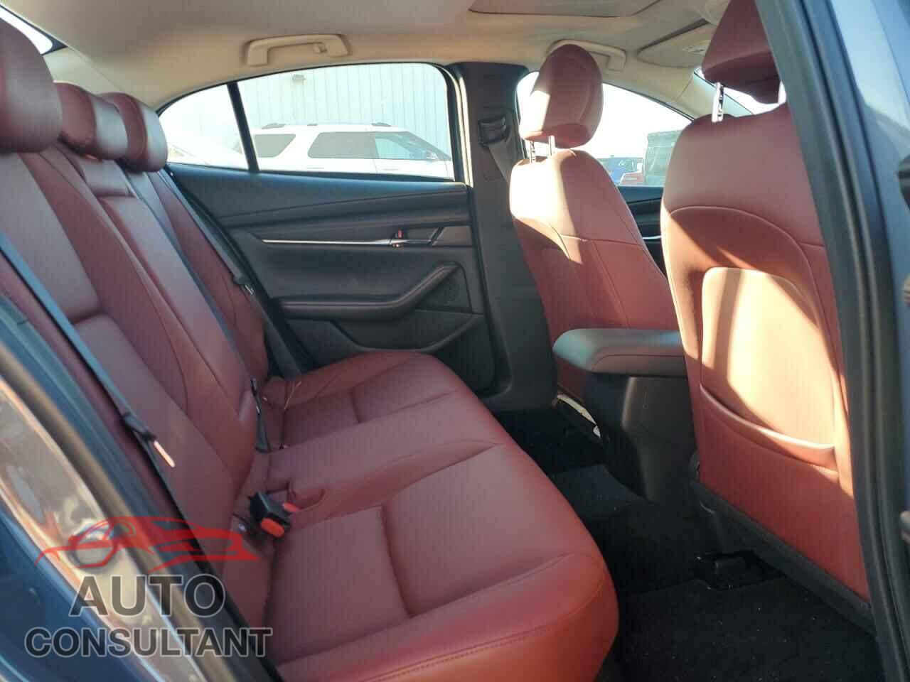 MAZDA 3 2023 - 3MZBPACM8PM366284