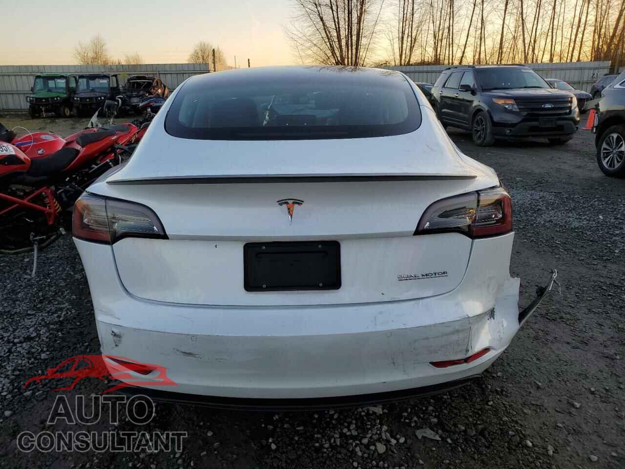 TESLA MODEL 3 2021 - 5YJ3E1EC9MF064794
