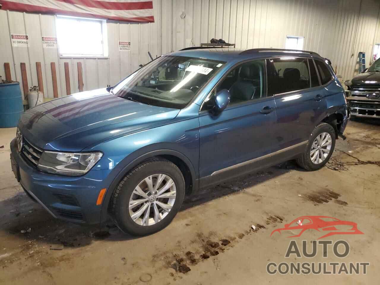 VOLKSWAGEN TIGUAN 2018 - 3VV2B7AX0JM068824