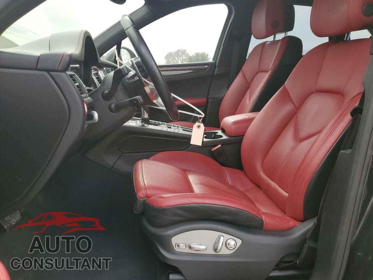 PORSCHE MACAN 2018 - WP1AB2A56JLB35972
