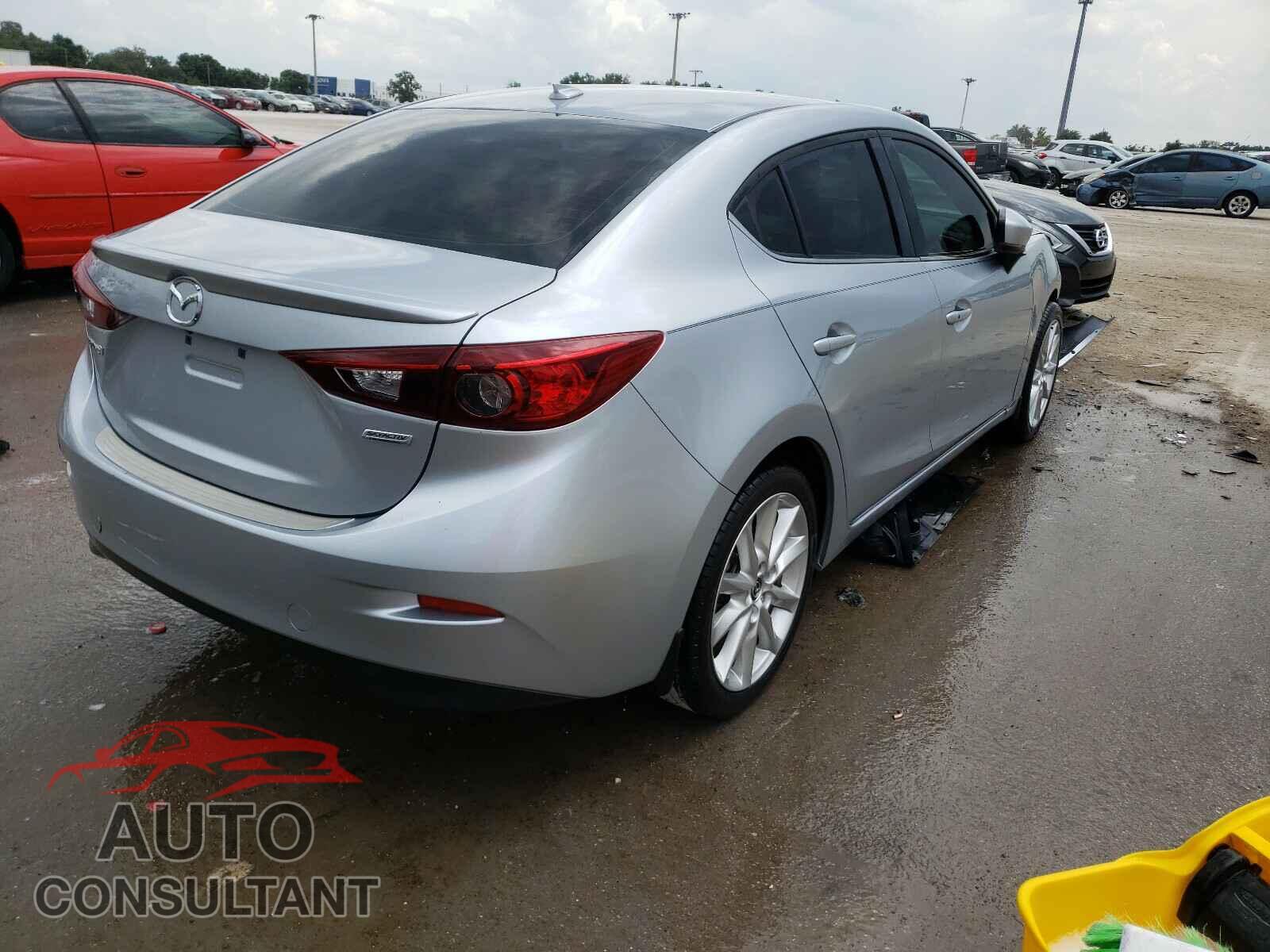 MAZDA 3 2017 - 3MZBN1V79HM135599