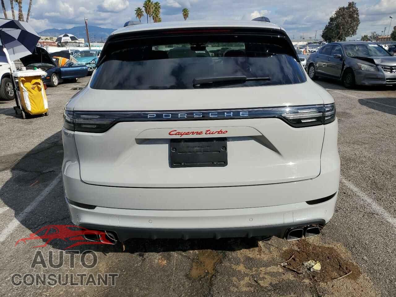 PORSCHE CAYENNE 2023 - WP1AF2AY7PDA20301