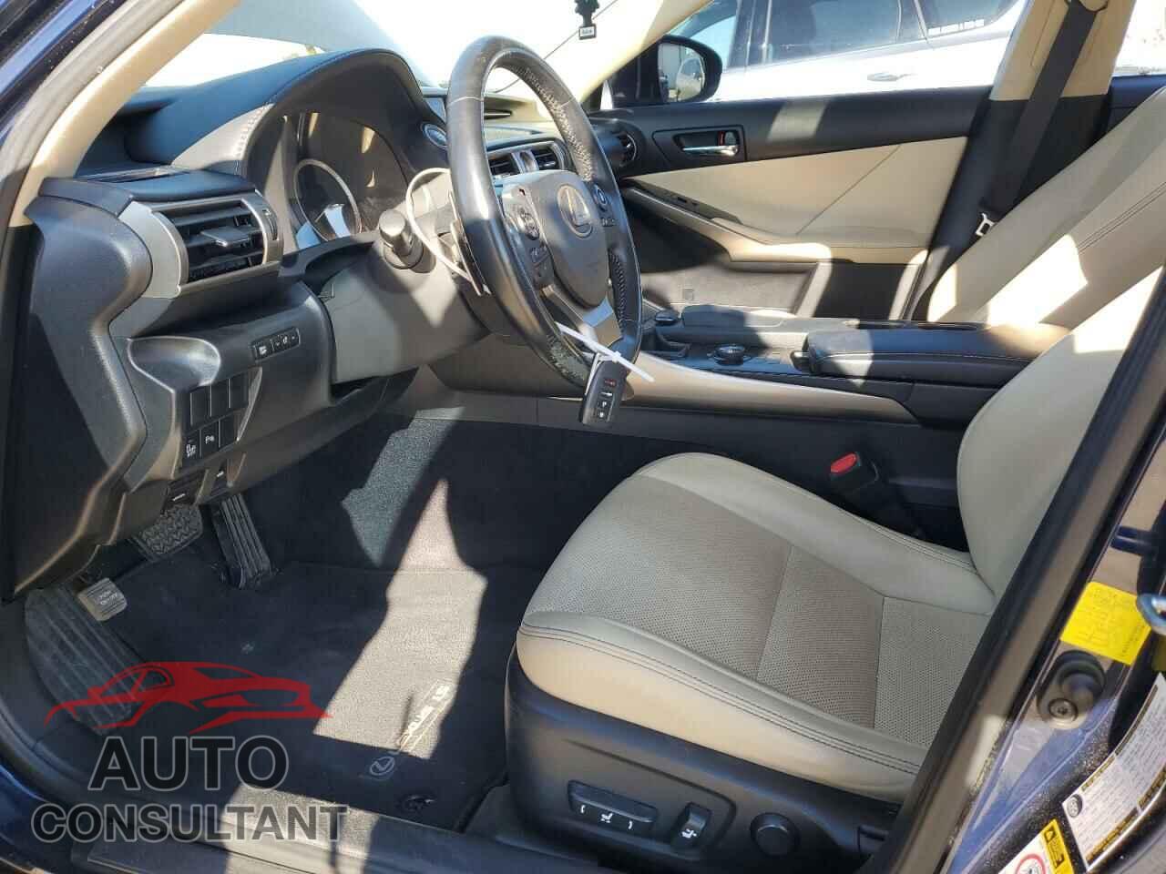 LEXUS IS 2014 - JTHBF1D26E5012123