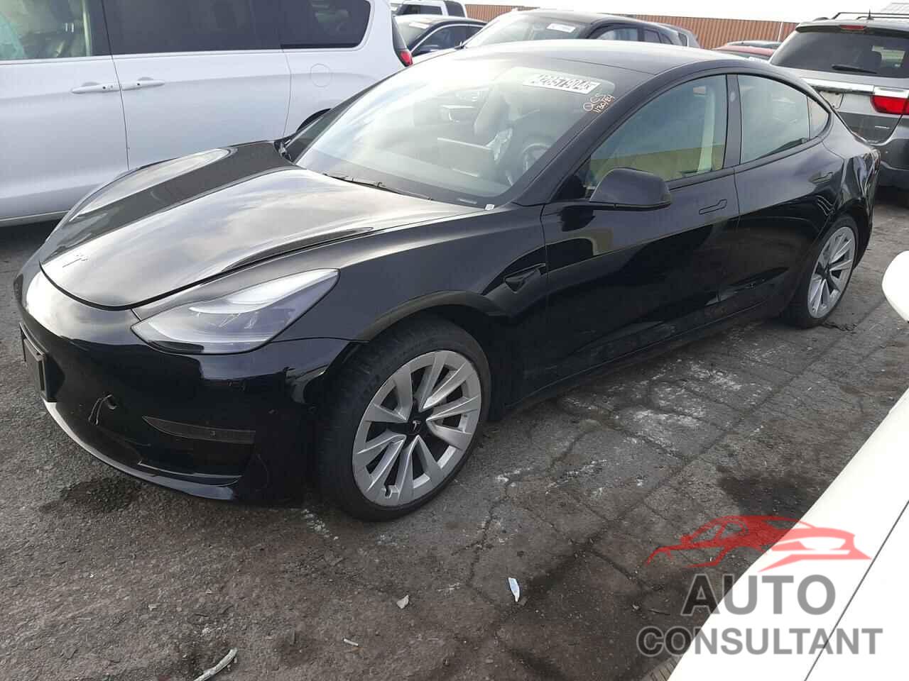 TESLA MODEL 3 2022 - 5YJ3E1EA8NF372409