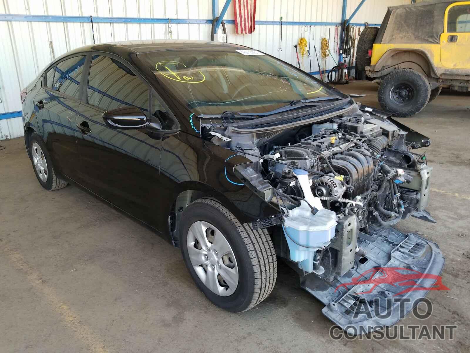 KIA FORTE 2018 - 3KPFL4A77JE164861