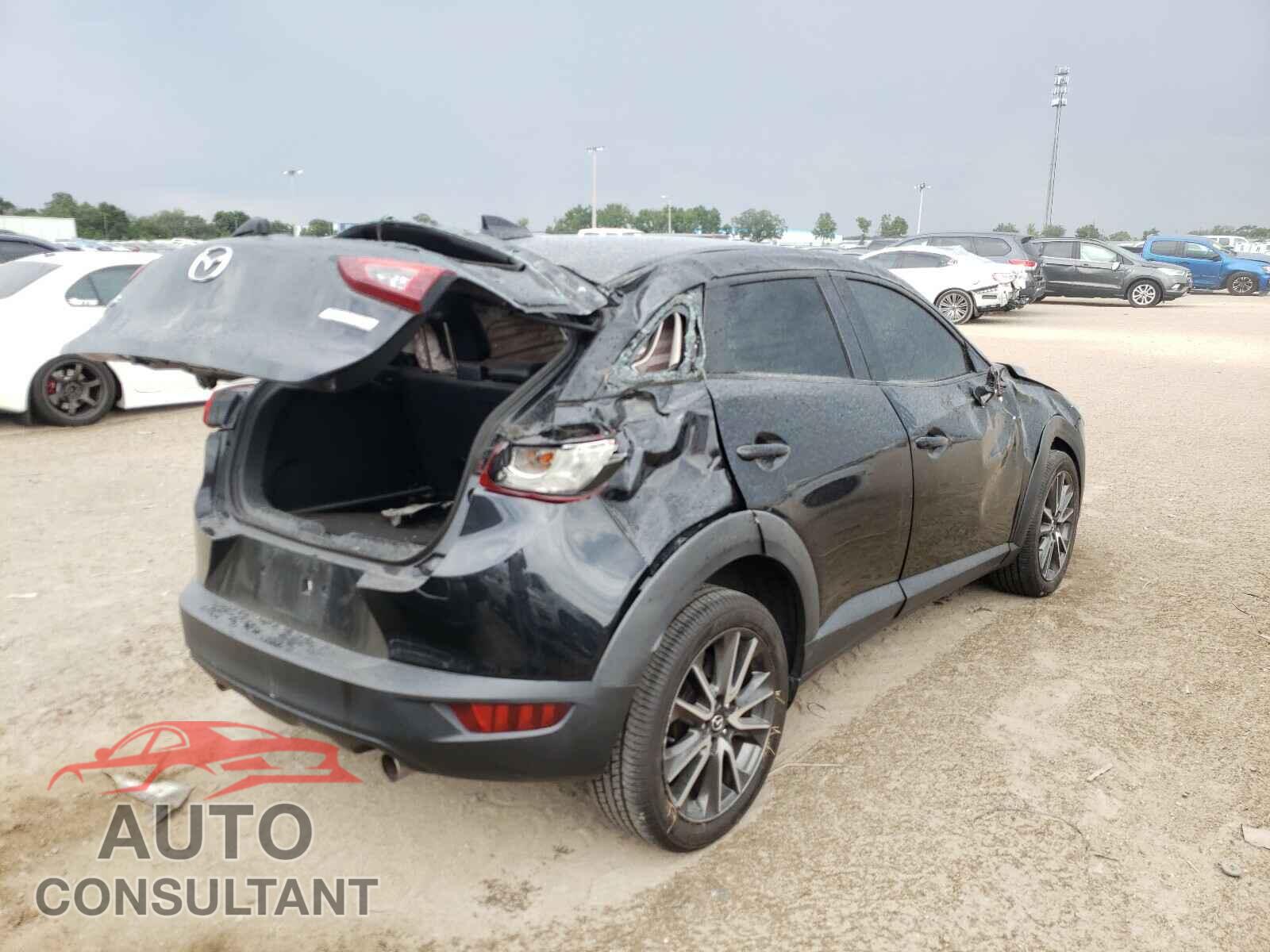 MAZDA CX-3 2017 - JM1DKDC77H0175224