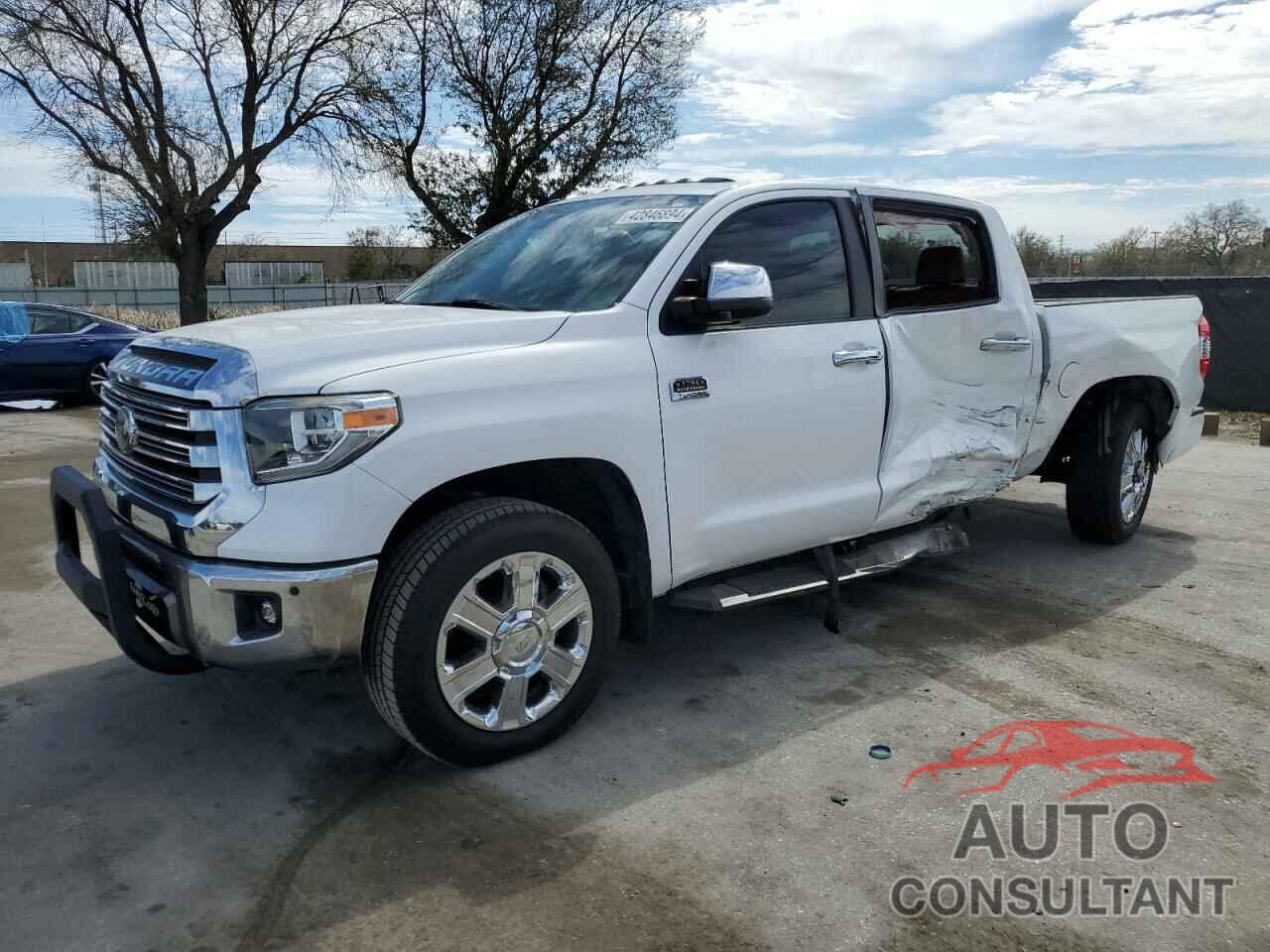 TOYOTA TUNDRA 2018 - 5TFAW5F14JX758822