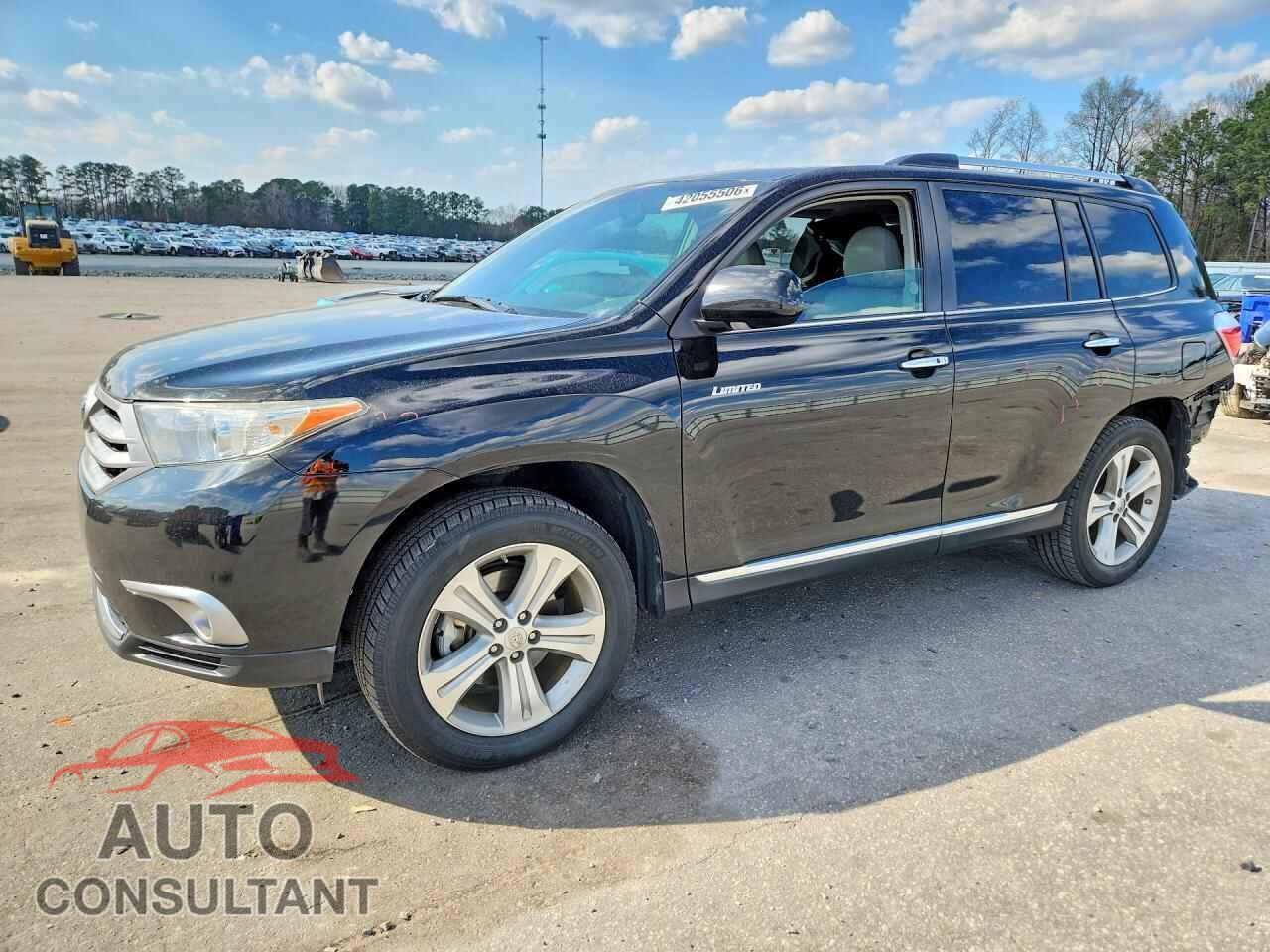 TOYOTA HIGHLANDER 2013 - 5TDYK3EH8DS104963