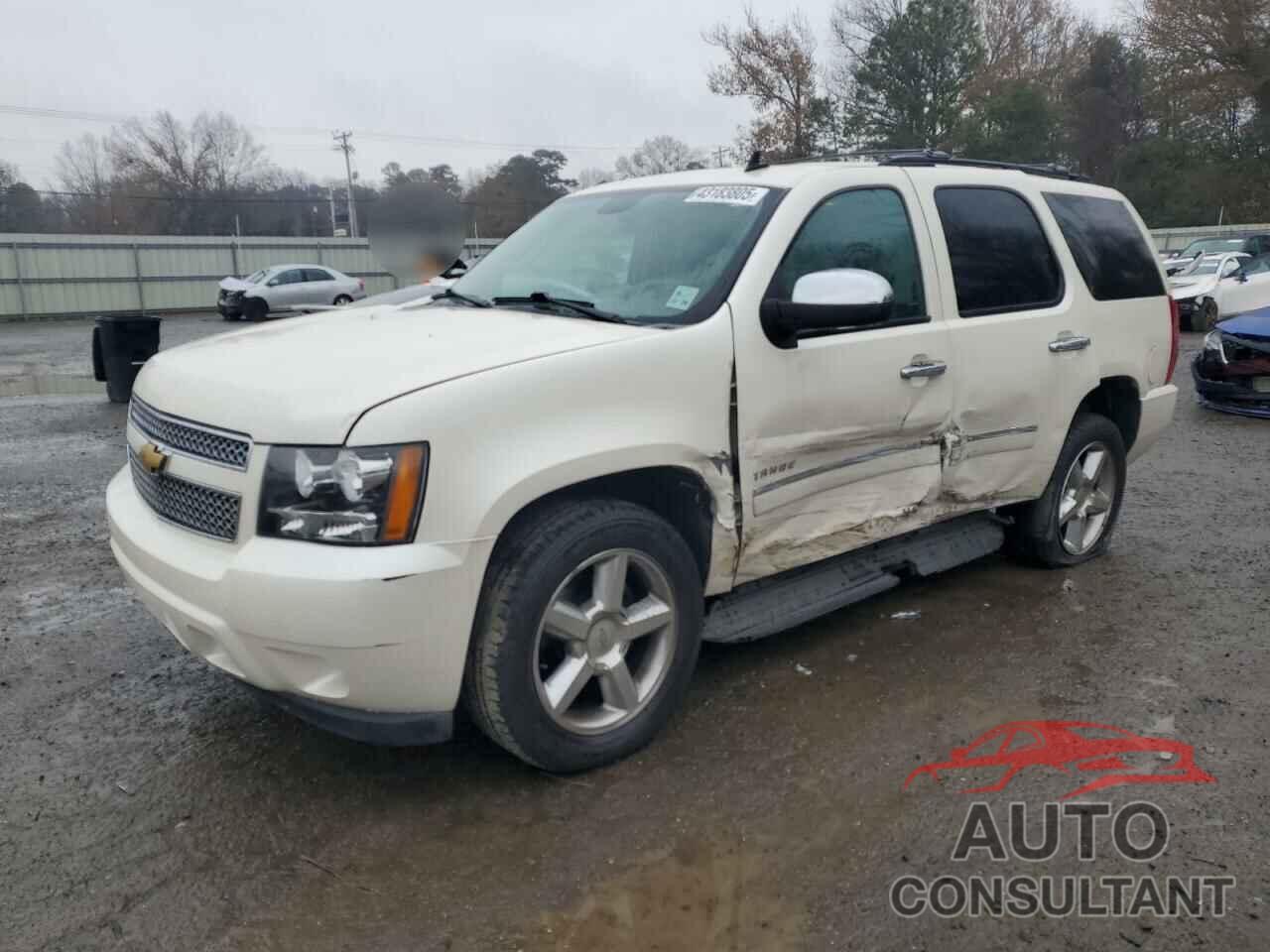 CHEVROLET TAHOE 2013 - 1GNSCCE02DR340527