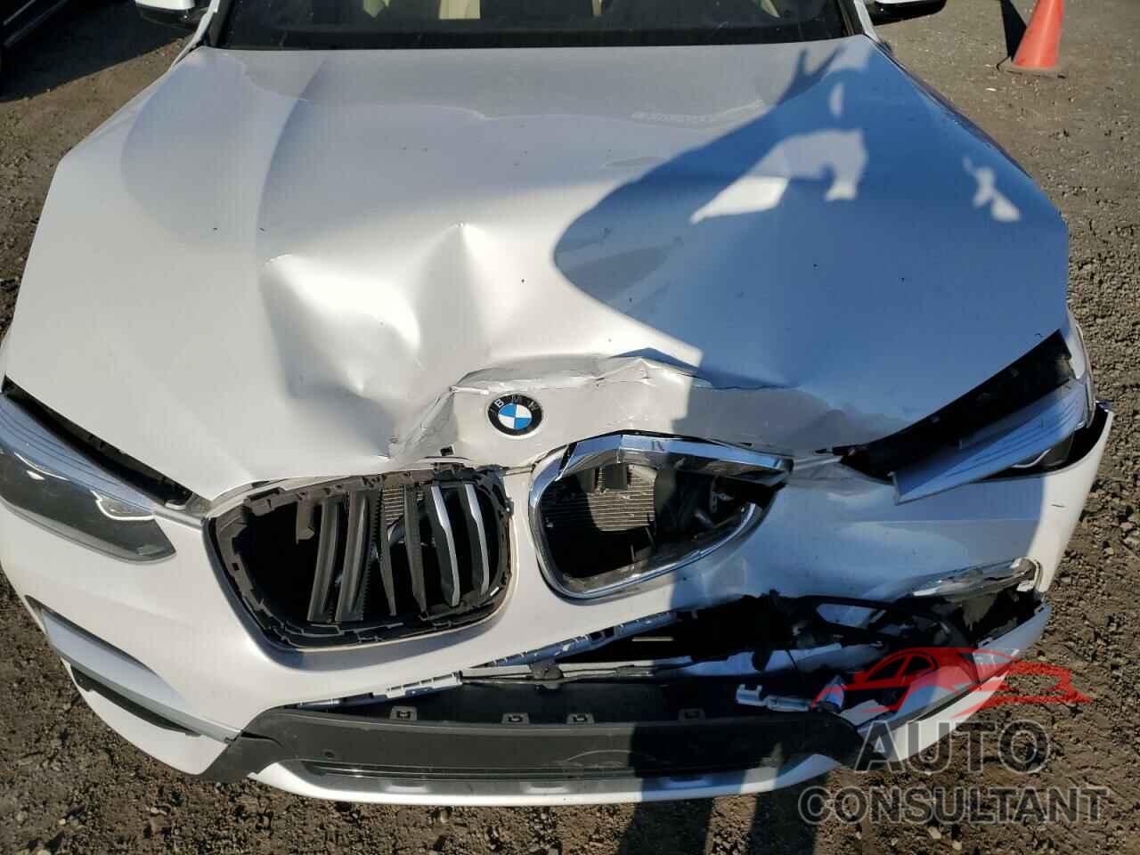 BMW X3 2019 - 5UXTR7C58KLE88412