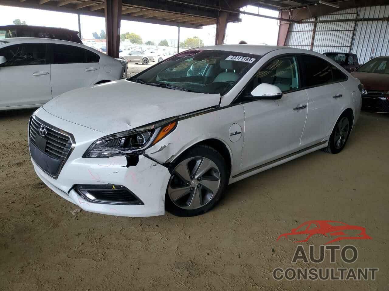 HYUNDAI SONATA 2017 - KMHE54L21HA077120
