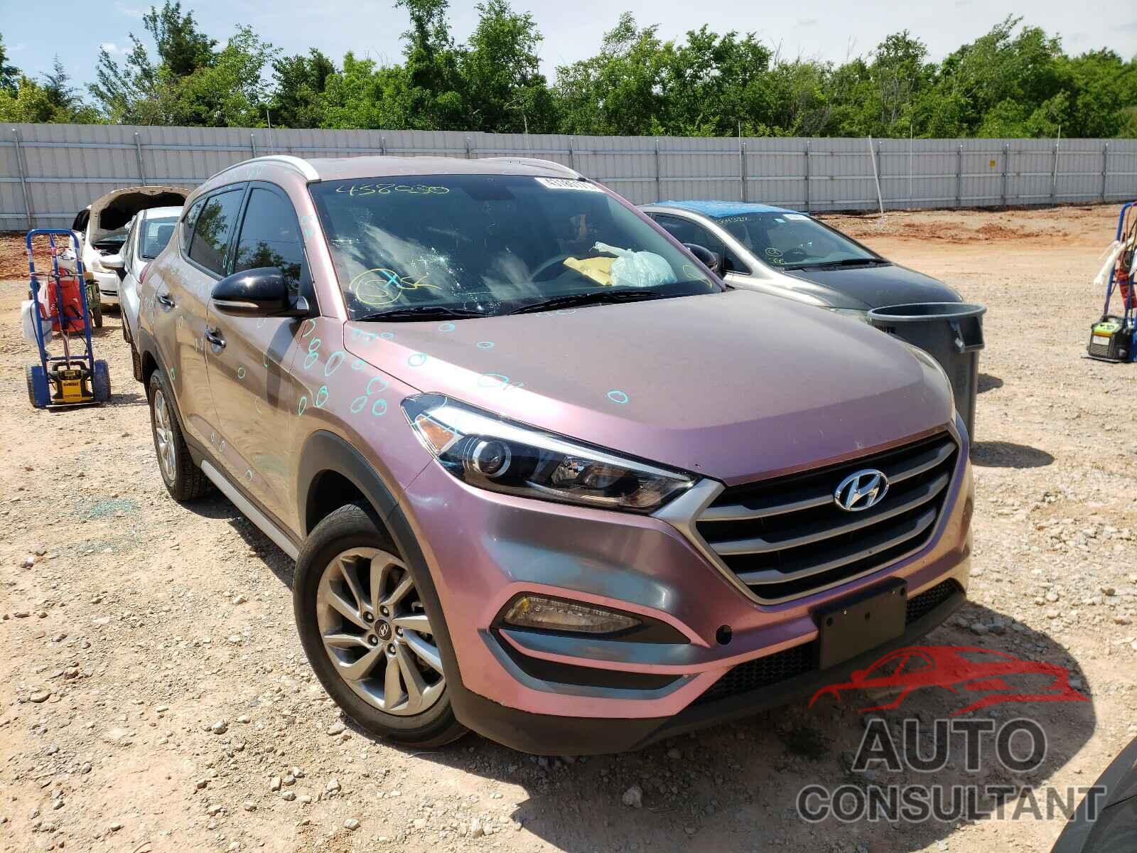 HYUNDAI TUCSON 2017 - KM8J3CA47HU438030