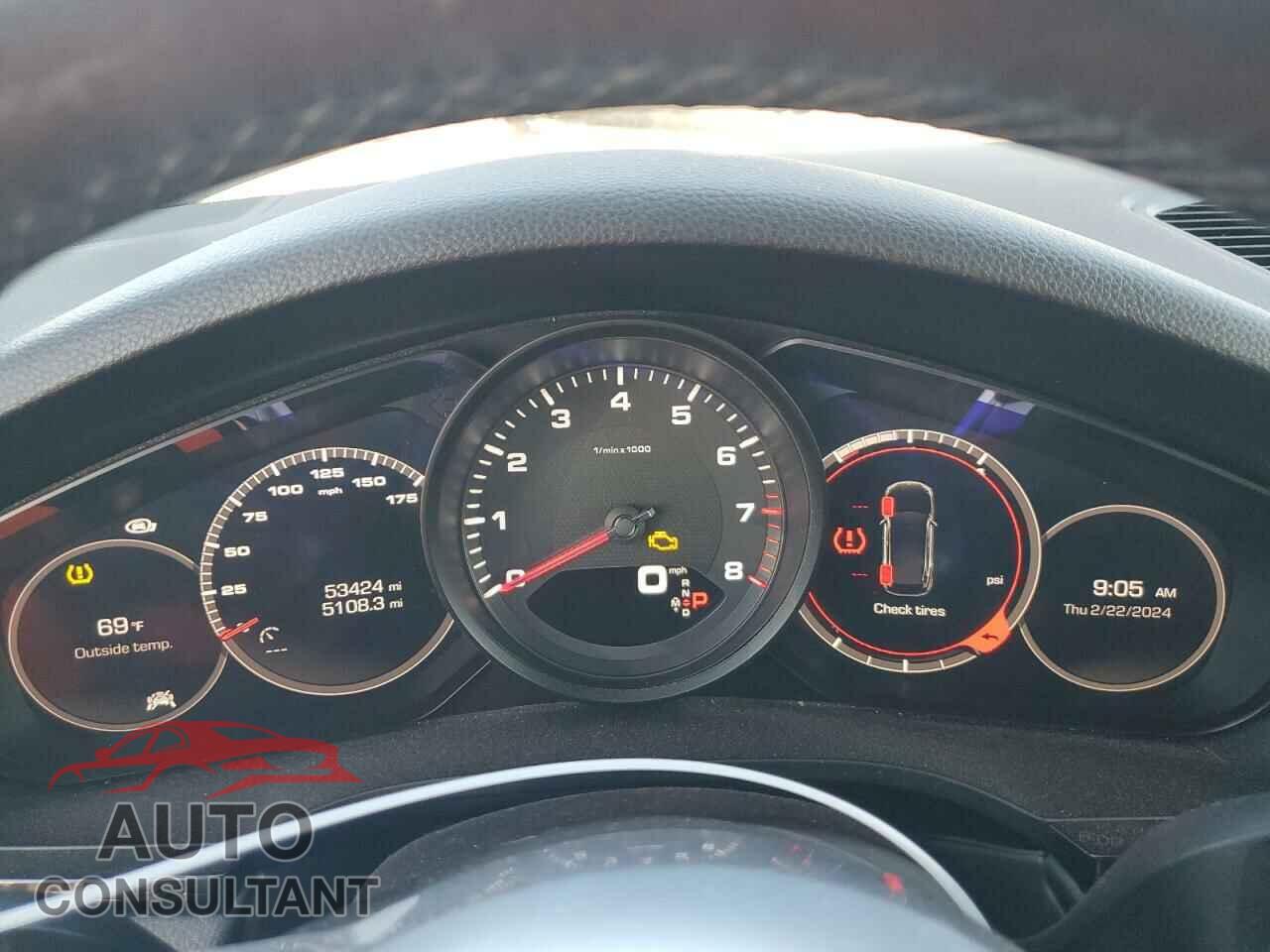 PORSCHE CAYENNE 2019 - WP1AA2AYXKDA17531