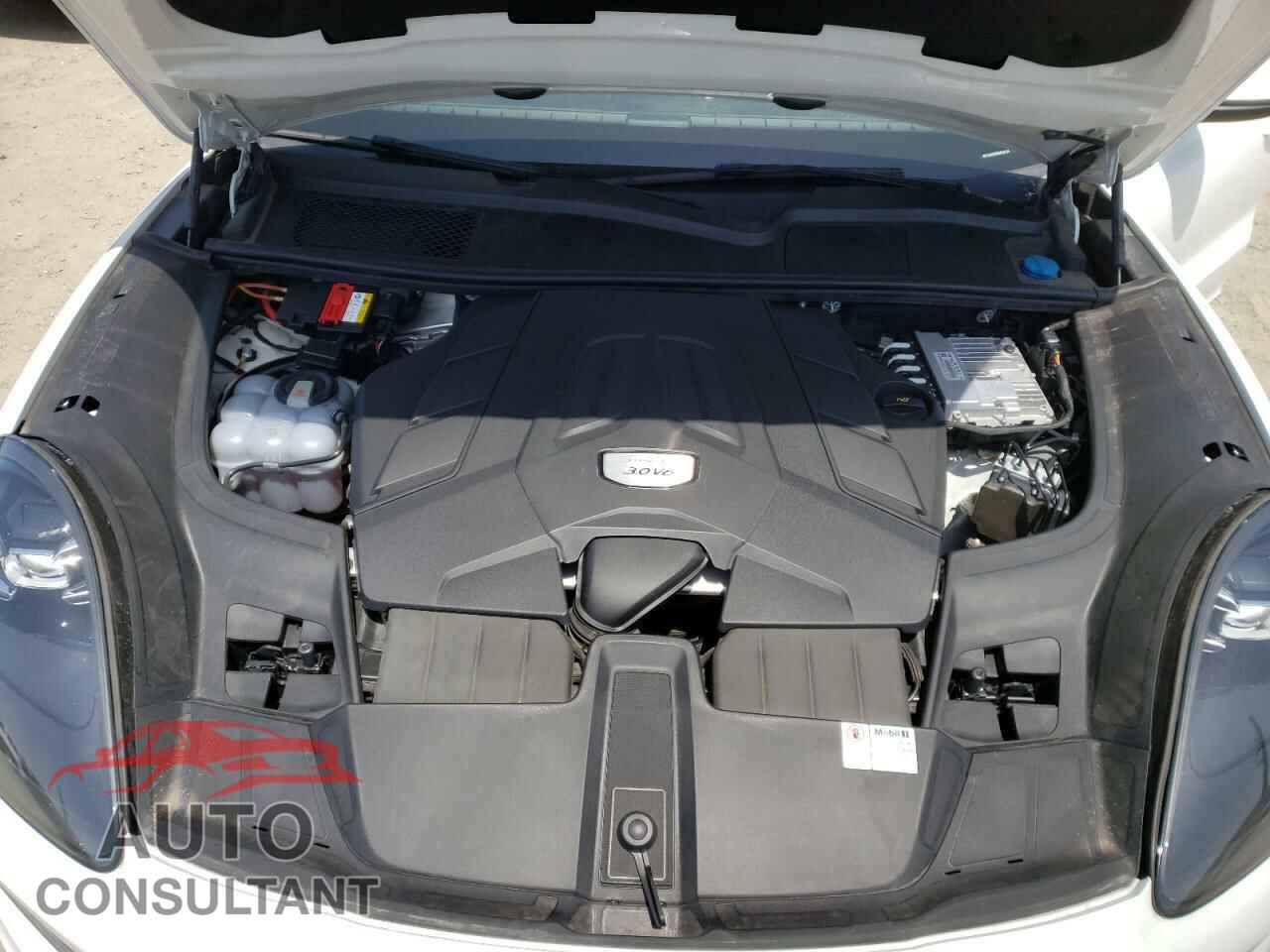 PORSCHE CAYENNE 2019 - WP1AA2AY5KDA18134