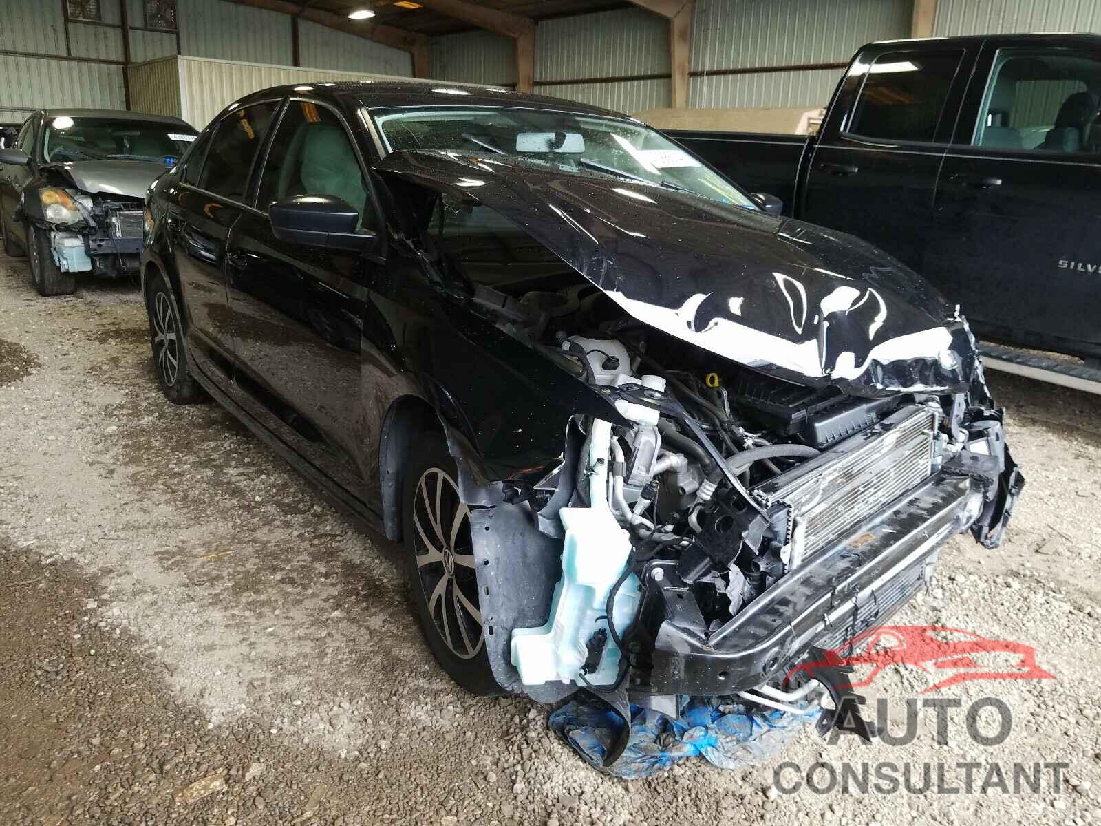 VOLKSWAGEN JETTA 2016 - 3VWD67AJXGM401561