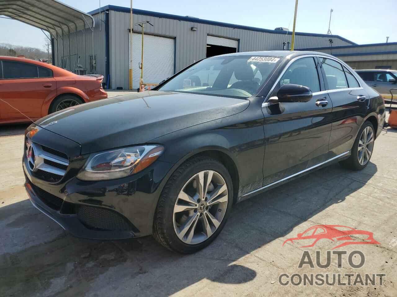 MERCEDES-BENZ C-CLASS 2018 - 55SWF4KB4JU244797