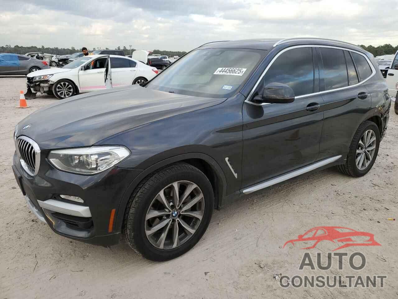 BMW X3 2019 - 5UXTR7C58KLF29363
