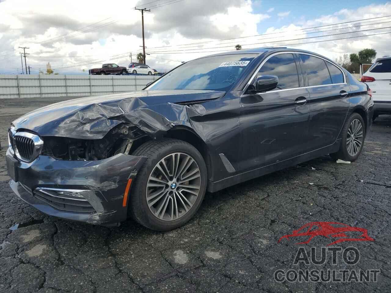 BMW 5 SERIES 2017 - WBAJA5C32HG896791