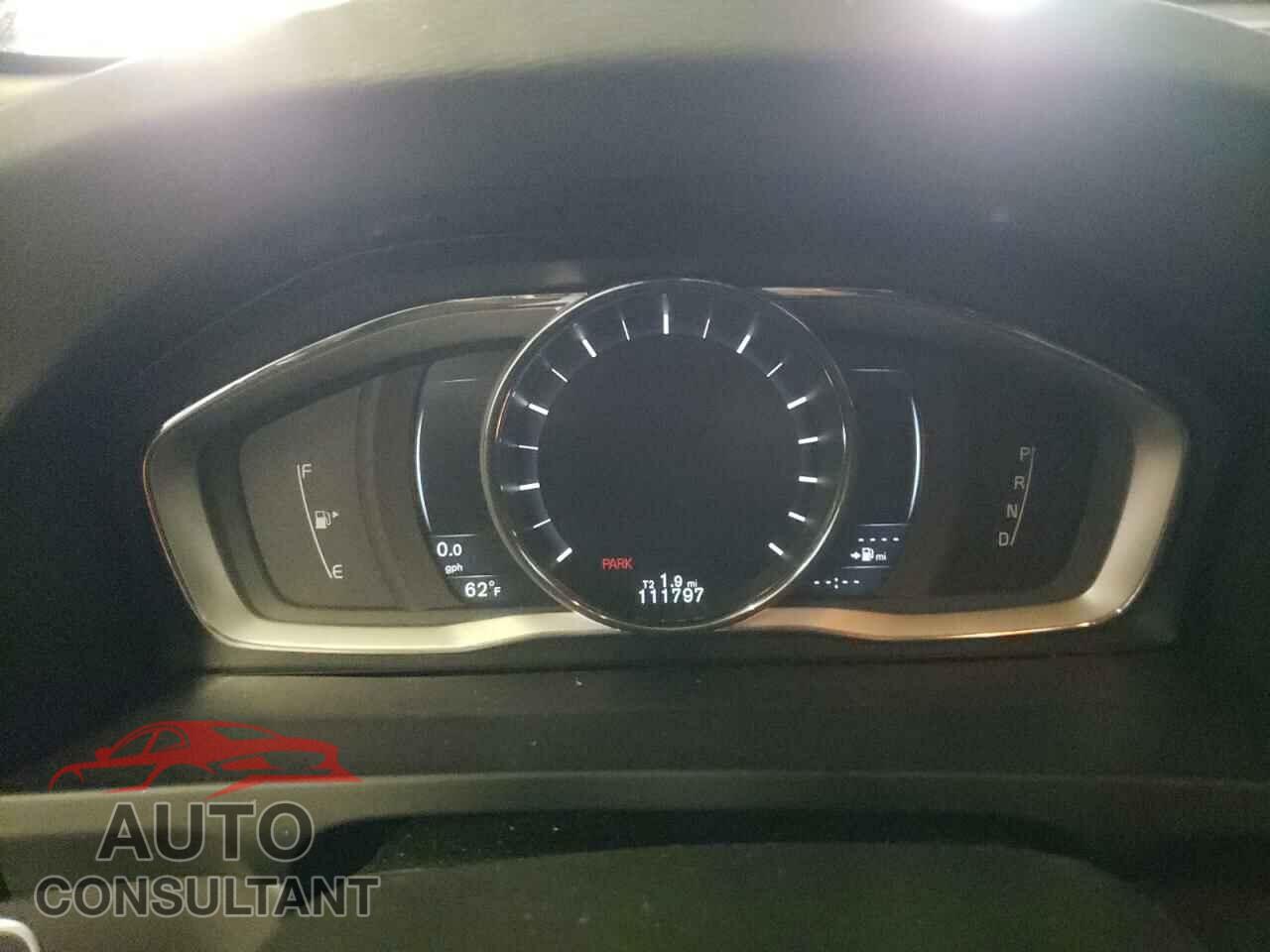 VOLVO S60 2015 - YV140MFK4F1341125