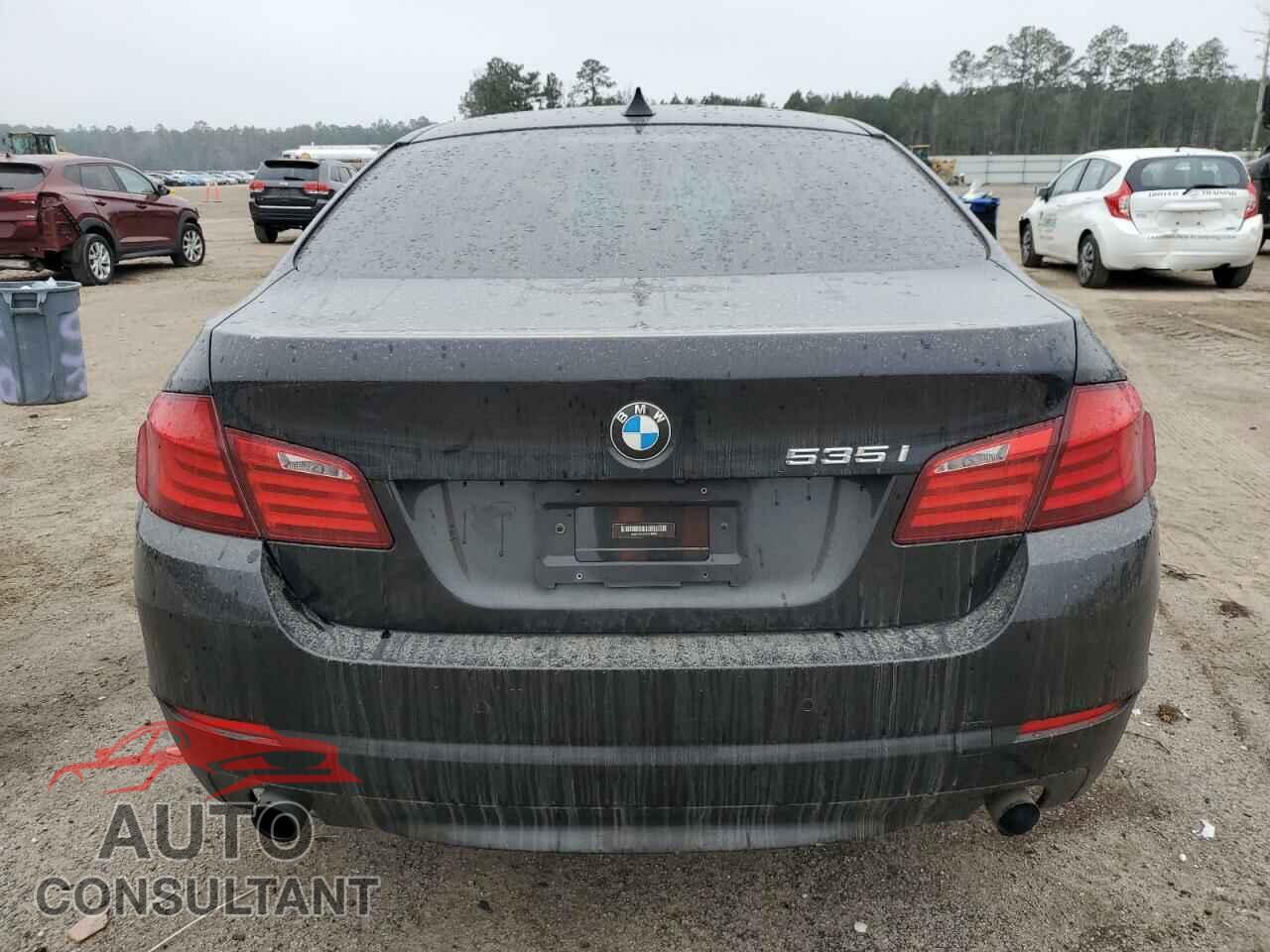 BMW 5 SERIES 2012 - WBAFR7C57CC810001