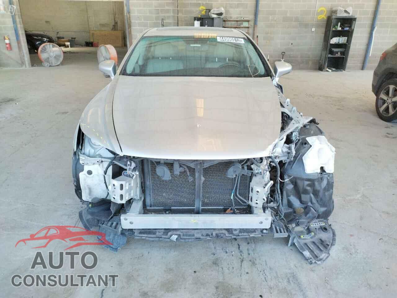 LEXUS LS460 2017 - JTHGL5EF4H5057847