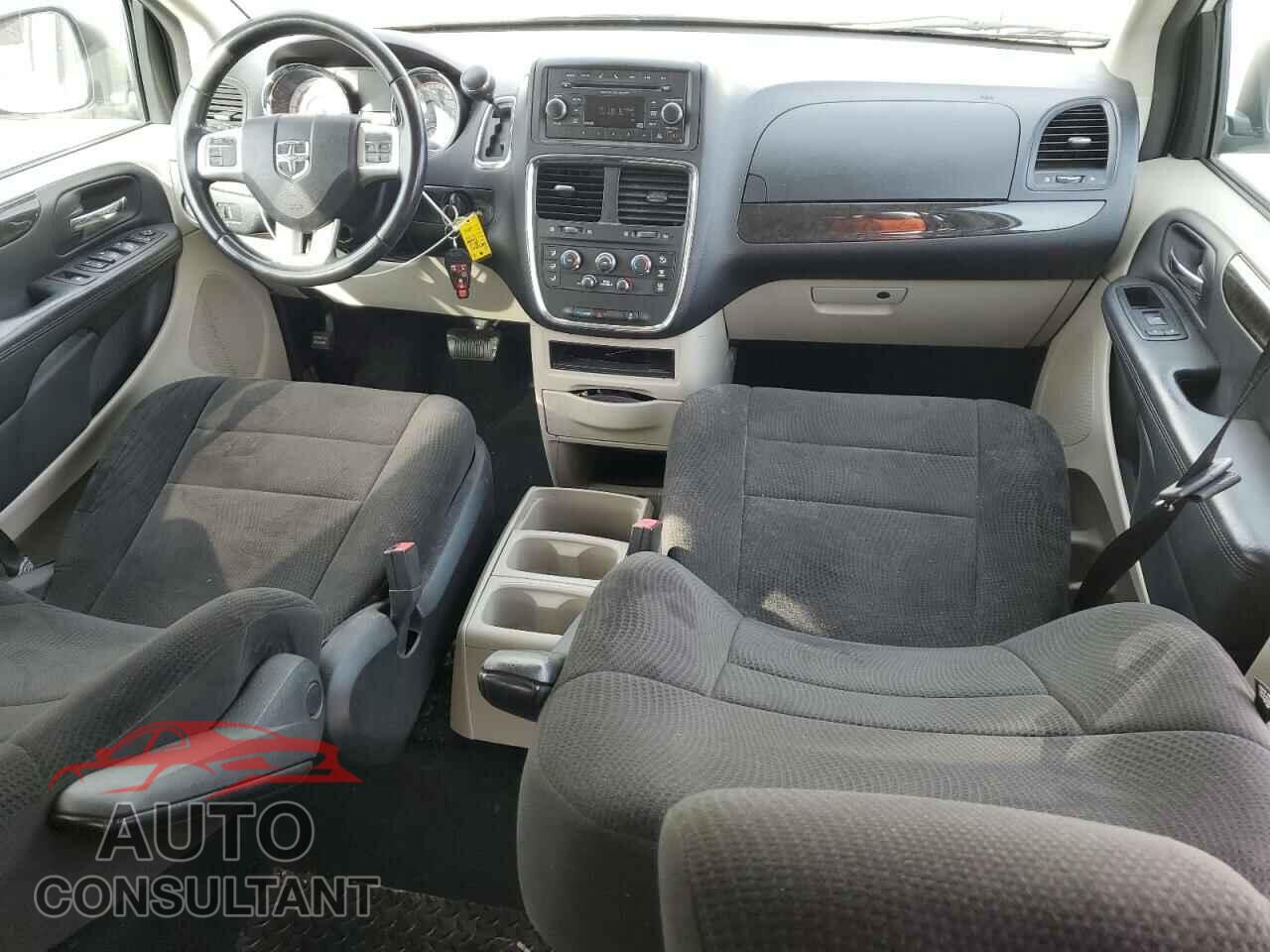 DODGE CARAVAN 2013 - 2C4RDGBG6DR724107