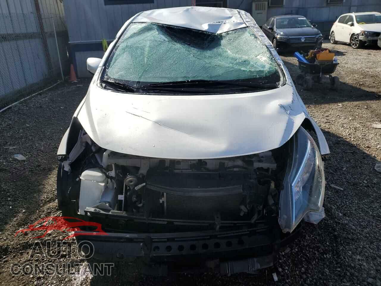 NISSAN VERSA 2017 - 3N1CE2CP1HL353190