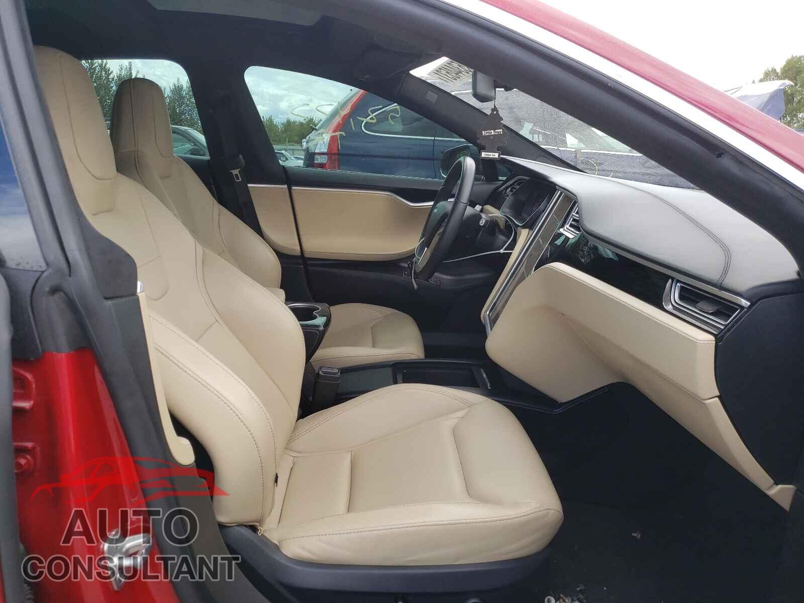 TESLA MODEL S 2016 - 5YJSA1E28GF152755