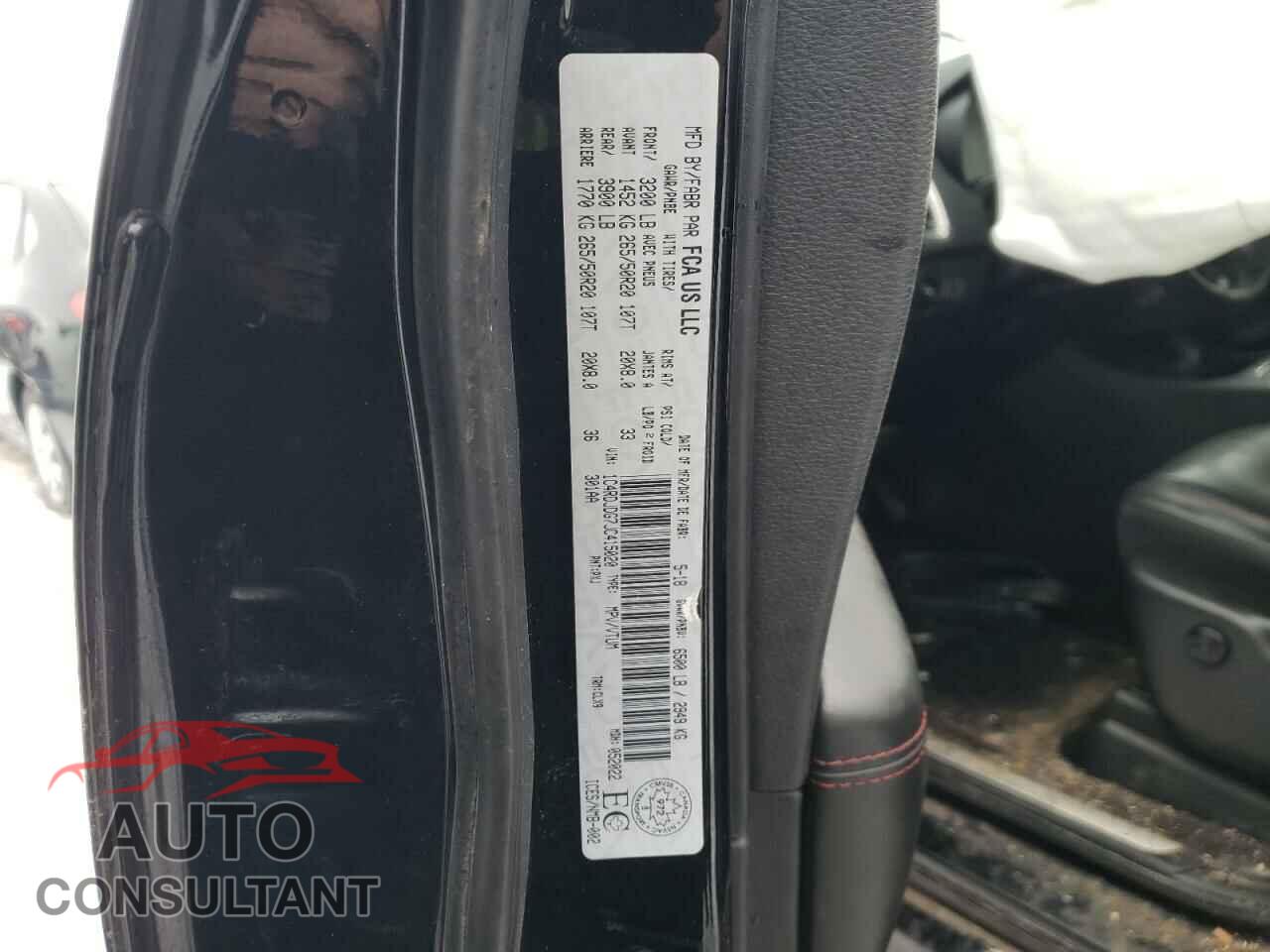 DODGE DURANGO 2018 - 1C4RDJDG7JC415020