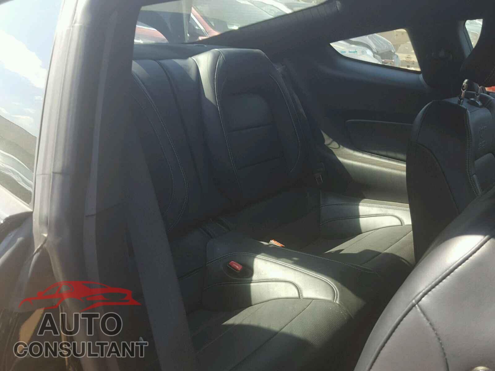 FORD MUSTANG 2015 - 1FA6P8TH9F5374968