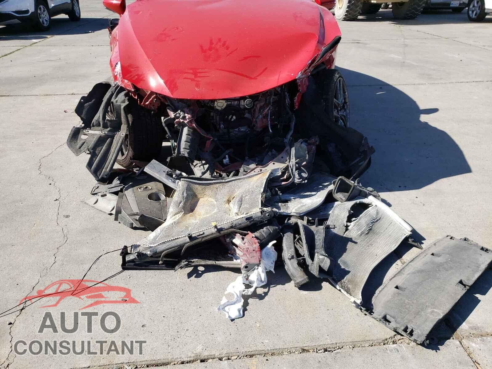 LEXUS IS 2016 - JTHBA1D28G5017454