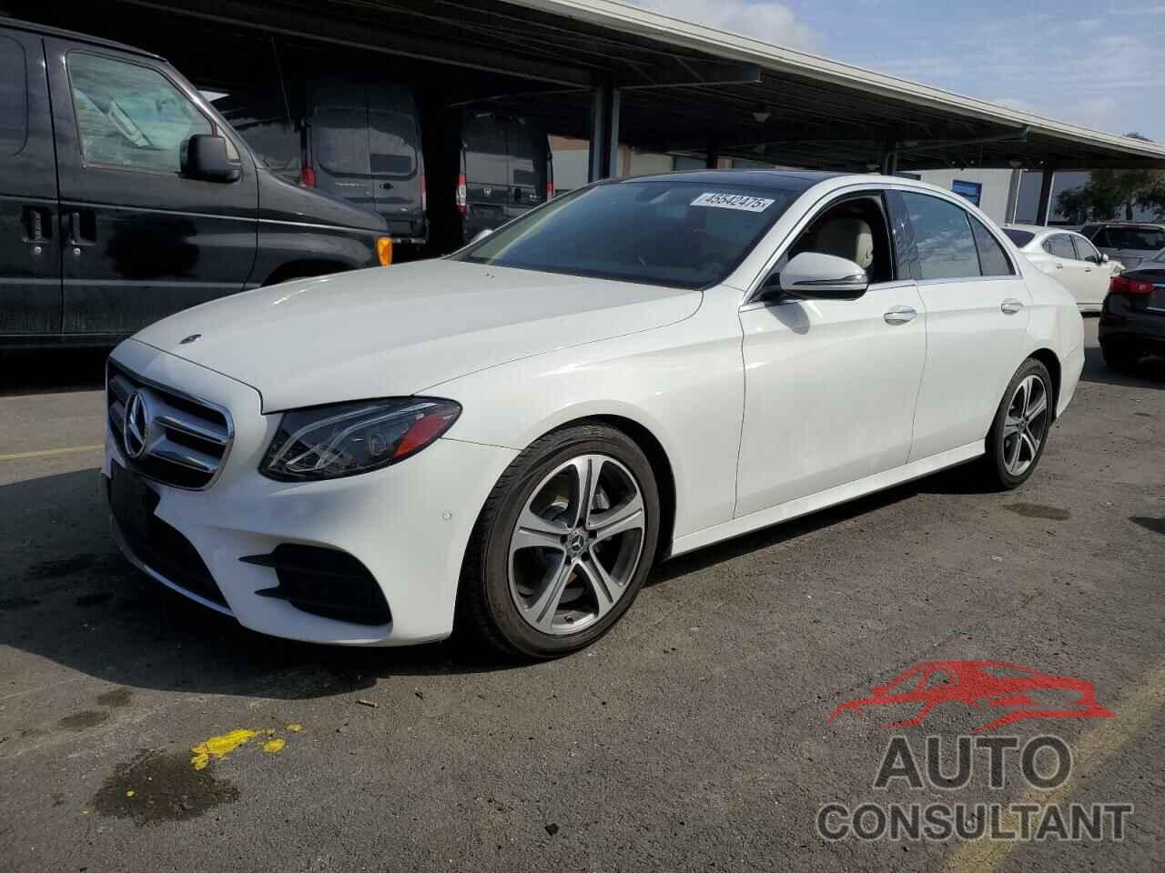 MERCEDES-BENZ E-CLASS 2018 - WDDZF4JB0JA316254