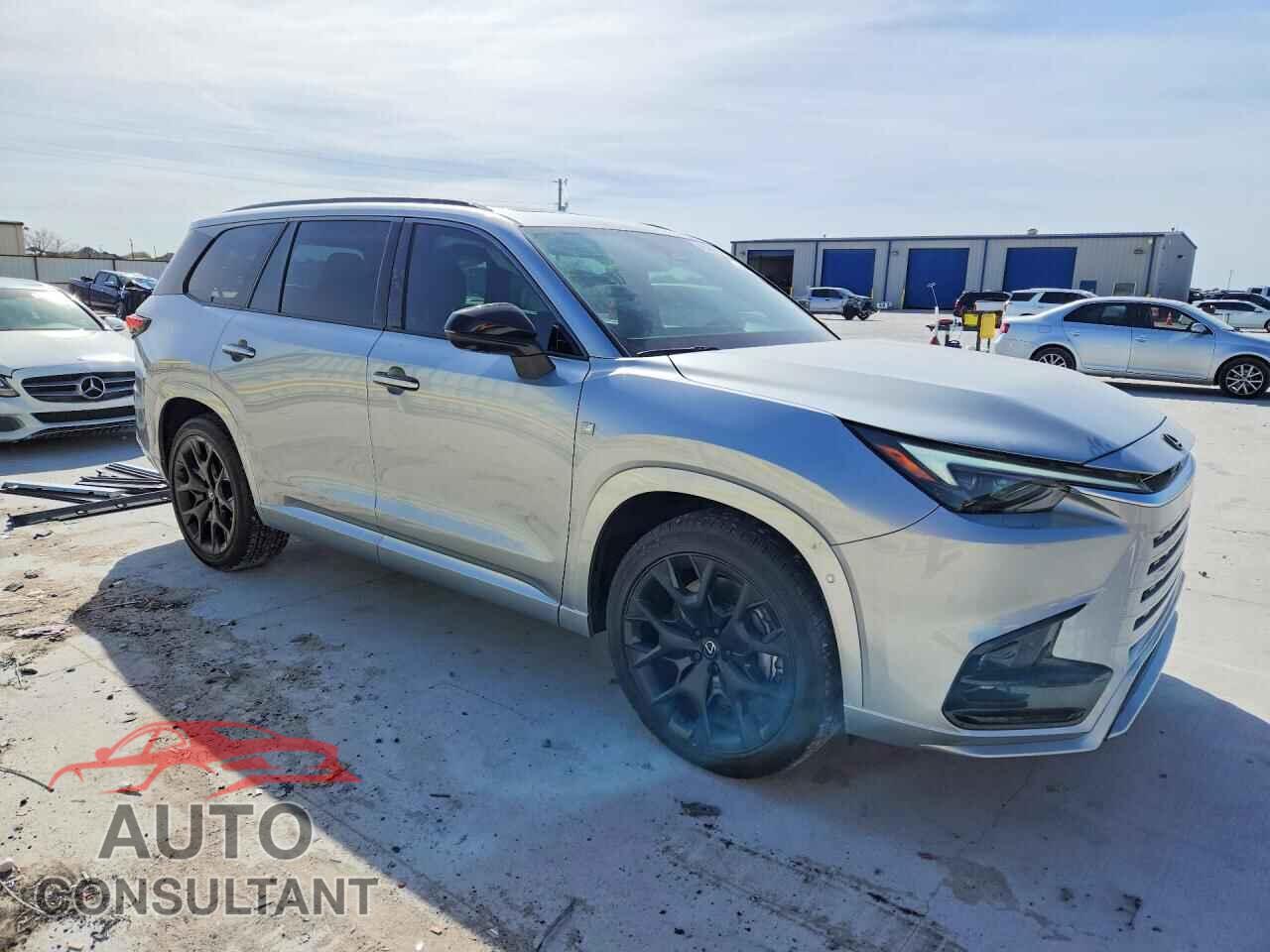 LEXUS UNKNOWN 2025 - 5TDAAAB63SS034135