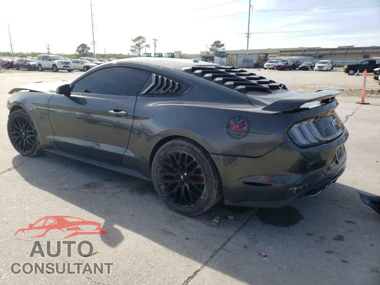 FORD MUSTANG 2019 - 1FA6P8CF9K5199906