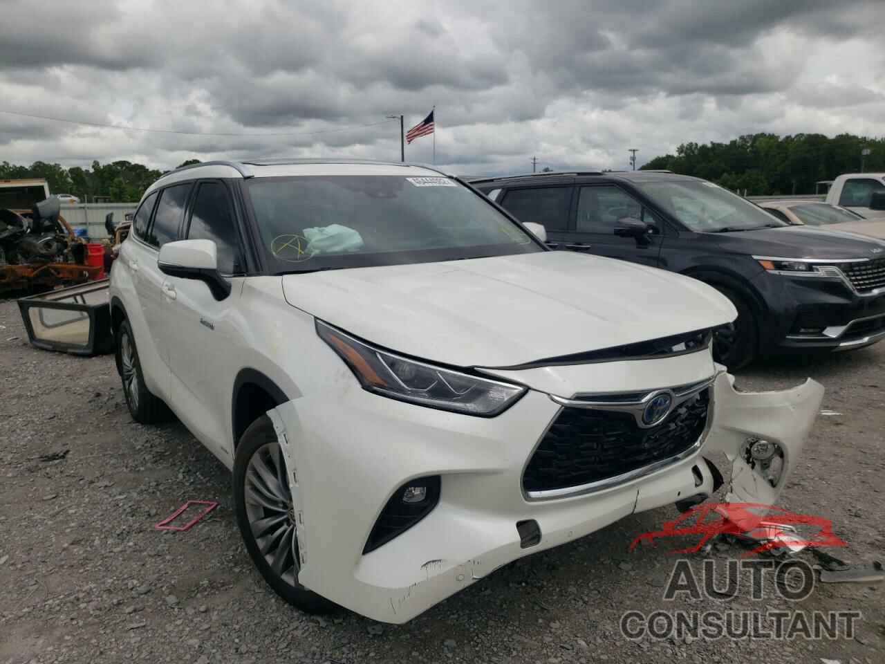 TOYOTA HIGHLANDER 2021 - 5TDEBRCH7MS020691