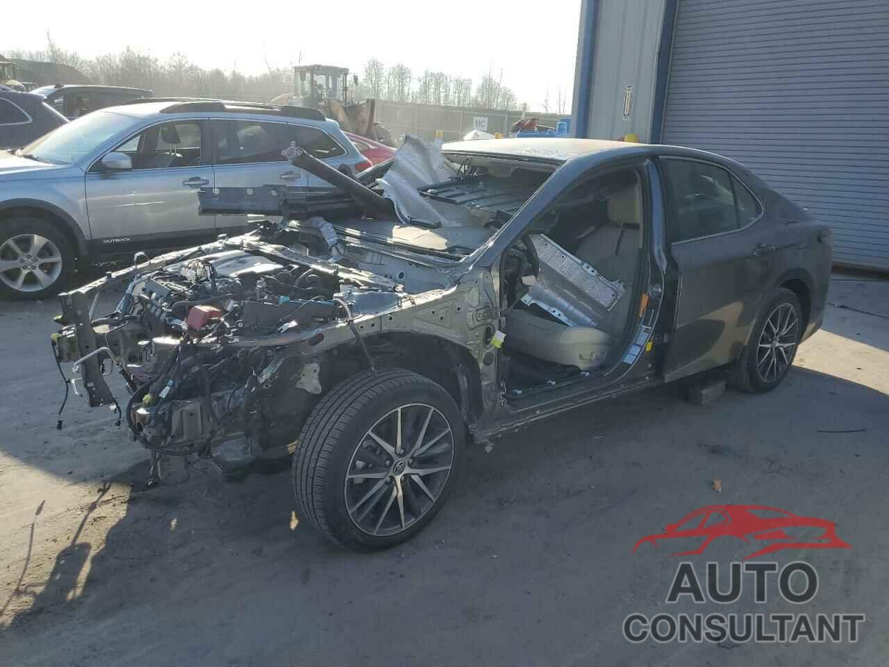 TOYOTA CAMRY 2021 - 4T1F11BK1MU037760