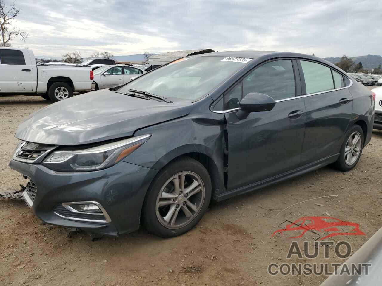 CHEVROLET CRUZE 2018 - 1G1BE5SM1J7226864