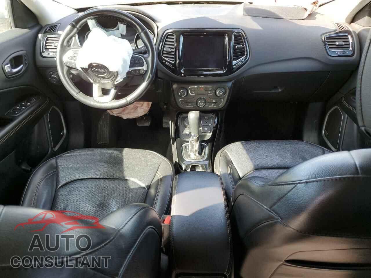 JEEP COMPASS 2021 - 3C4NJDCB3MT586631