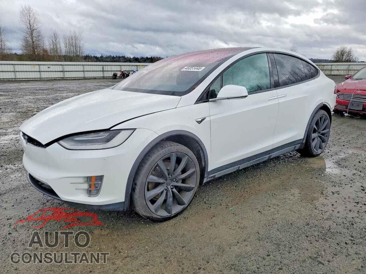 TESLA MODEL X 2020 - 5YJXCDE20LF304359