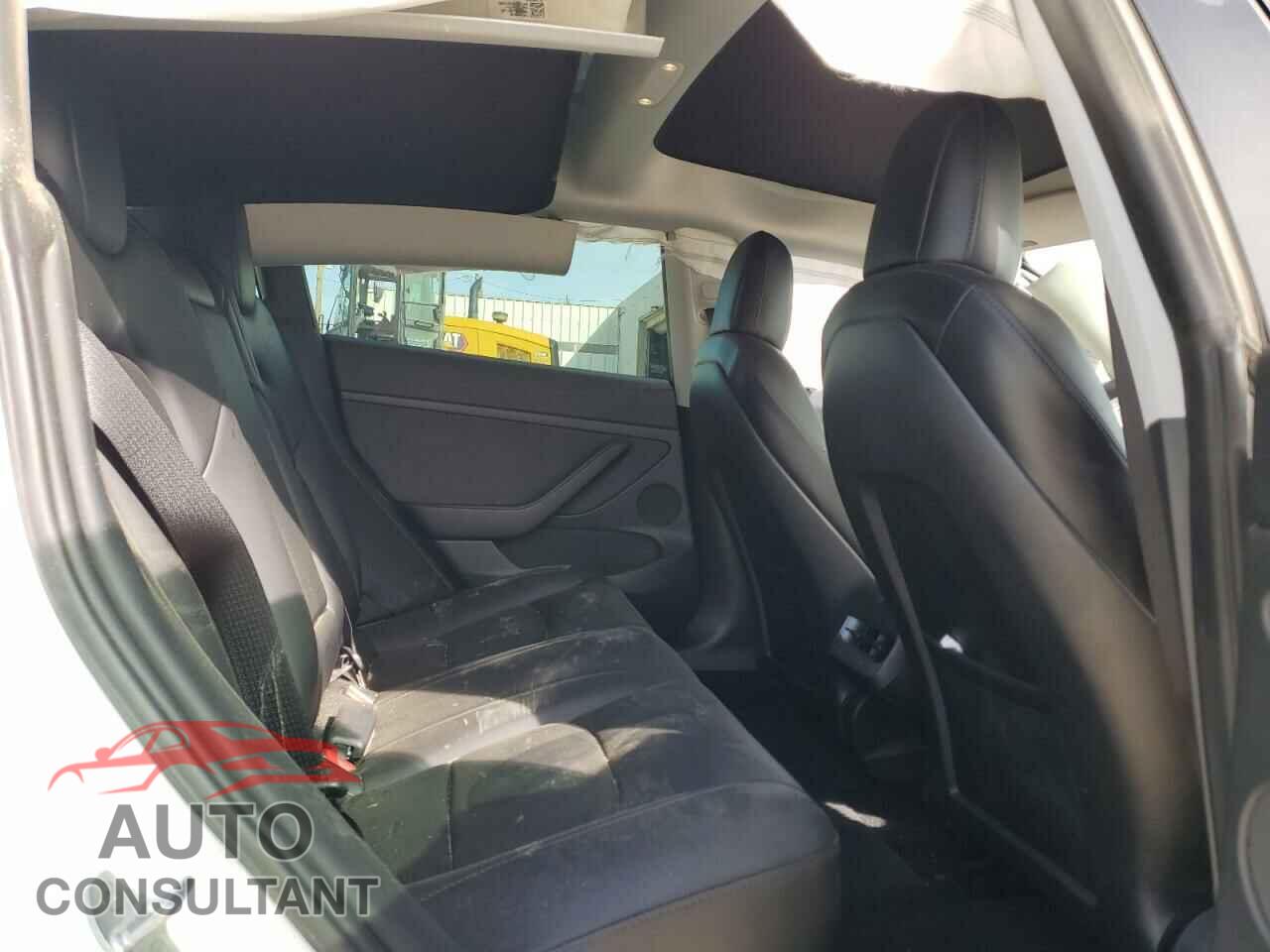 TESLA MODEL 3 2022 - 5YJ3E1EB4NF209832