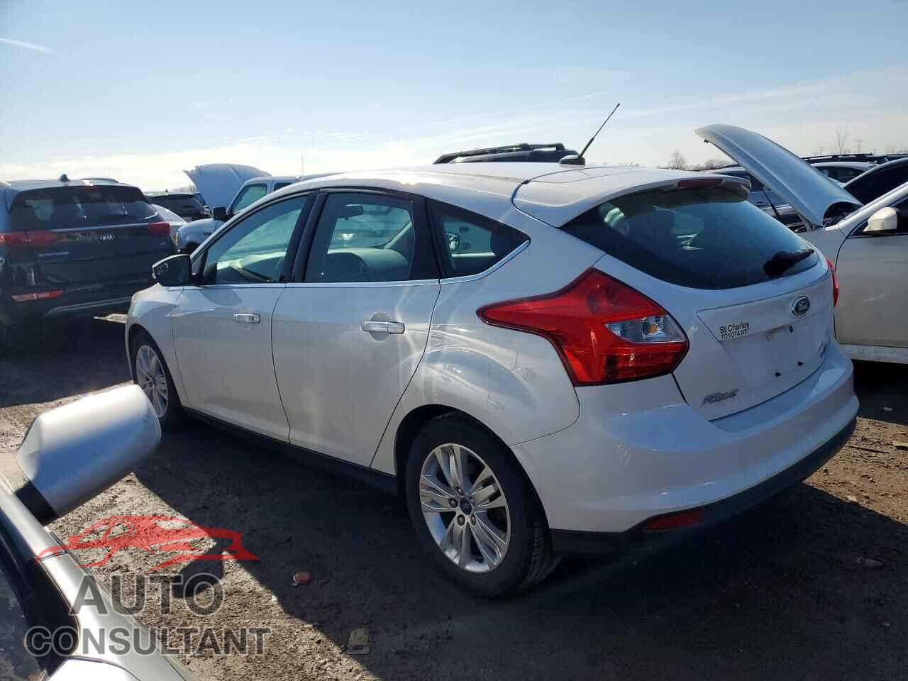 FORD FOCUS 2012 - 1FAHP3M29CL463601