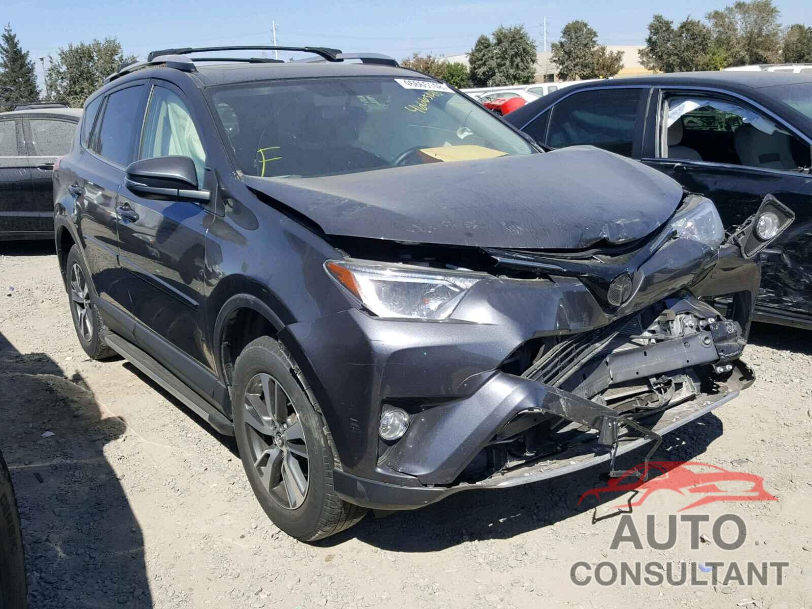 TOYOTA RAV4 XLE 2016 - JTMWFREV9GJ080131