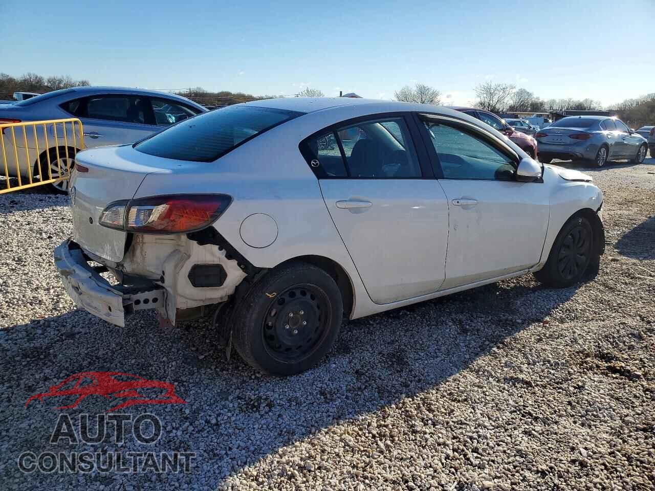 MAZDA 3 2011 - JM1BL1UG2B1372045