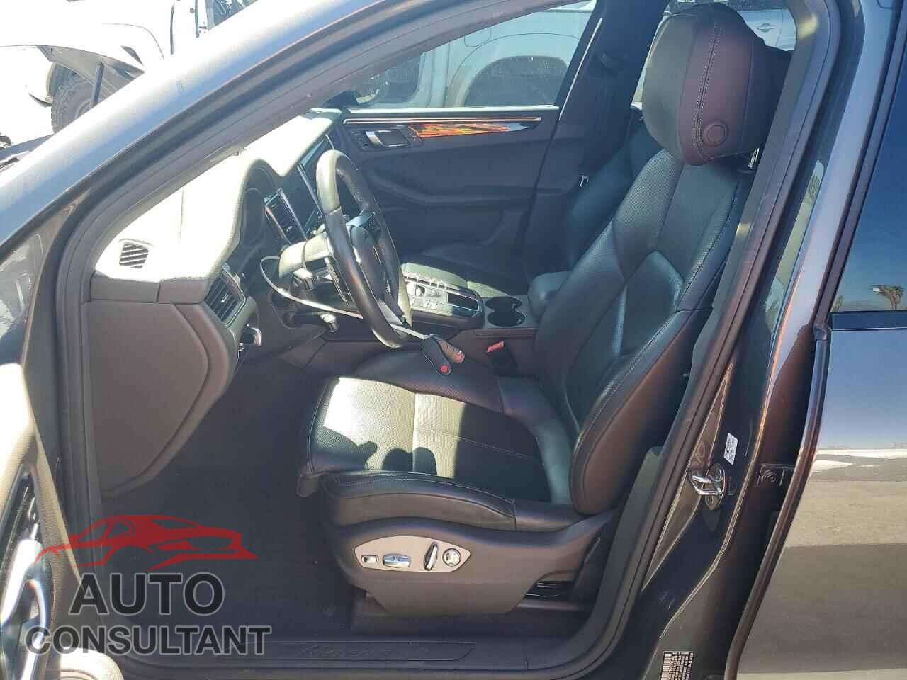 PORSCHE MACAN 2018 - WP1AA2A56JLB02487