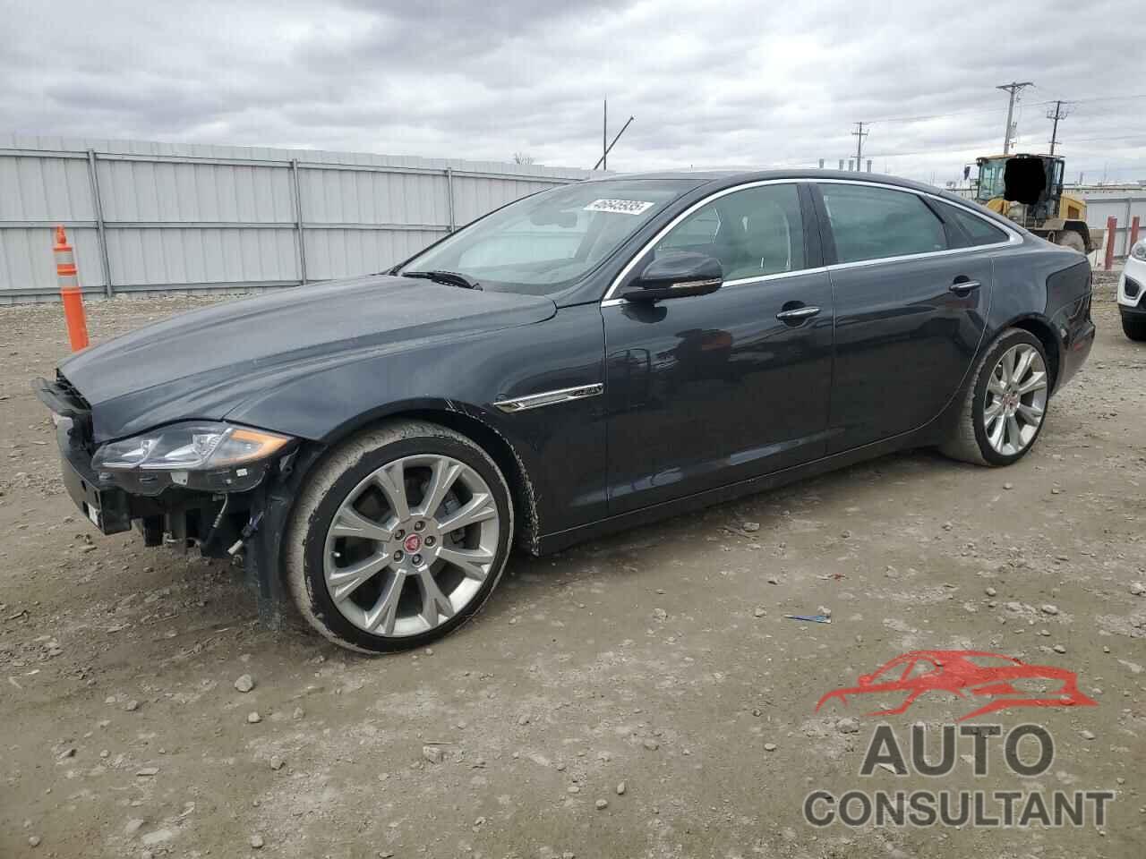 JAGUAR XJ 2018 - SAJWJ2GD9J8W15744
