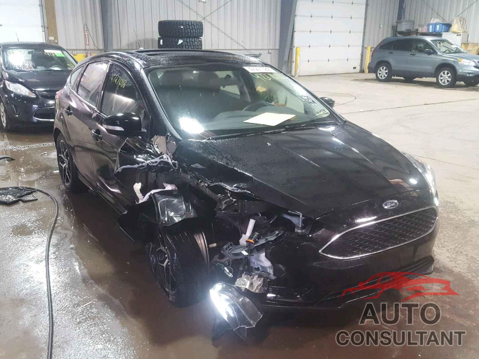 FORD FOCUS 2017 - 1FADP3M2XHL331887