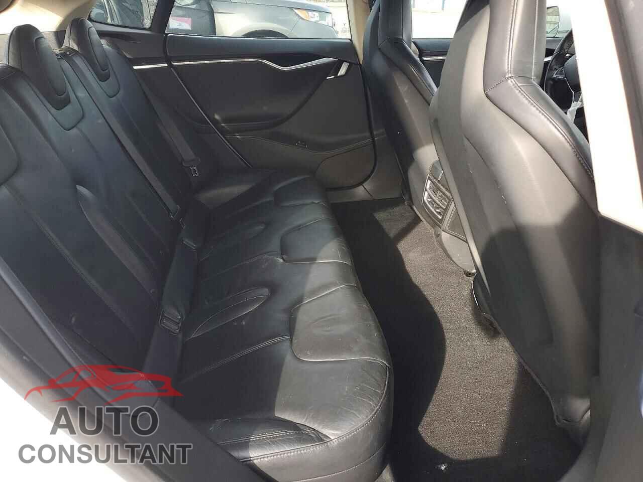 TESLA MODEL S 2014 - 5YJSA1S1XEFP28791