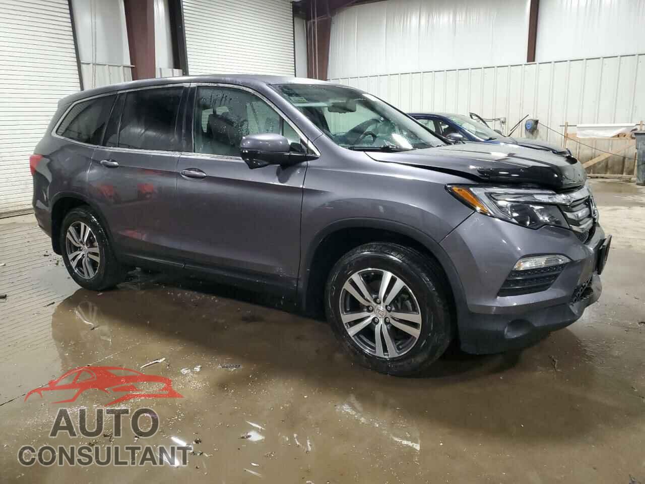 HONDA PILOT 2017 - 5FNYF6H53HB073560