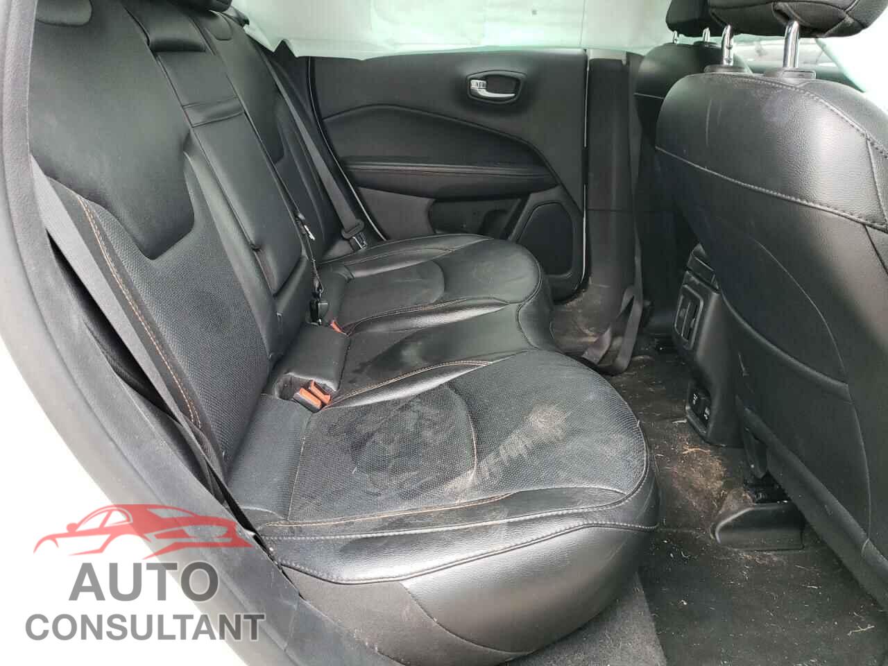 JEEP COMPASS 2020 - 3C4NJDCB7LT100708